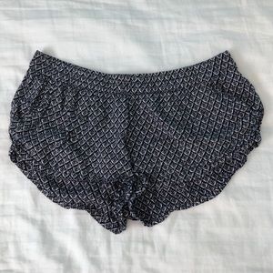 Patterned shorts